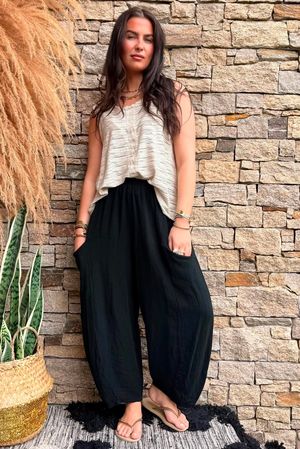 Lina Linen Blend Barrel Pant Black